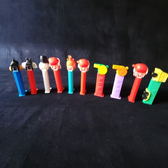 Lot of 10 Many Rare Vintage Footed PEZ Dispensers Collection Santa Flintstones - Picture 6 of 10